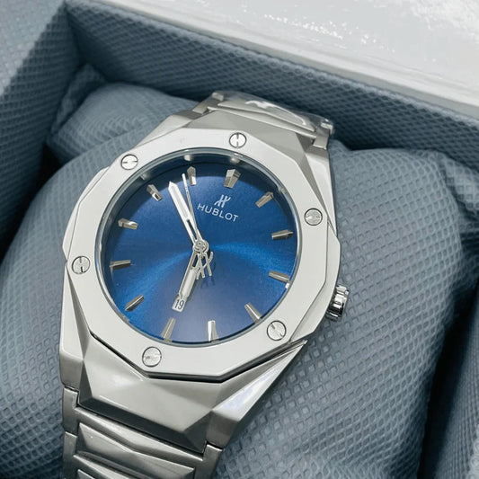 Luxury Diamond Cut Chain – Navy Blue Dial